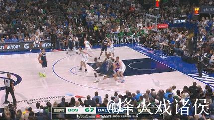 小哈达威全场10投4中,三分8中2贡献13分1篮板2助攻2抢断 小哈达威全场10投4中,三分8中2贡献13分1篮板2助攻2抢断