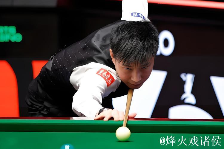 斯诺克英锦赛：赵心童6-1完胜龙泽煌 挺进16强