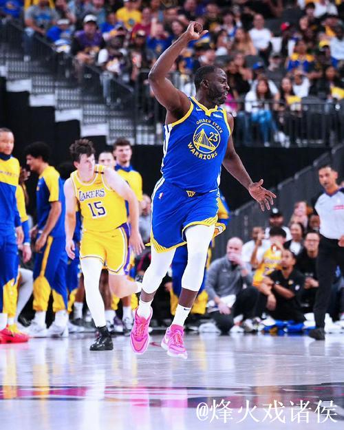 库里21分力克亚历山大52分 勇士险胜雷霆迎来2连胜